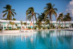 Cayman Brac Beach Resort - Cayman Islands. Swimming pool.